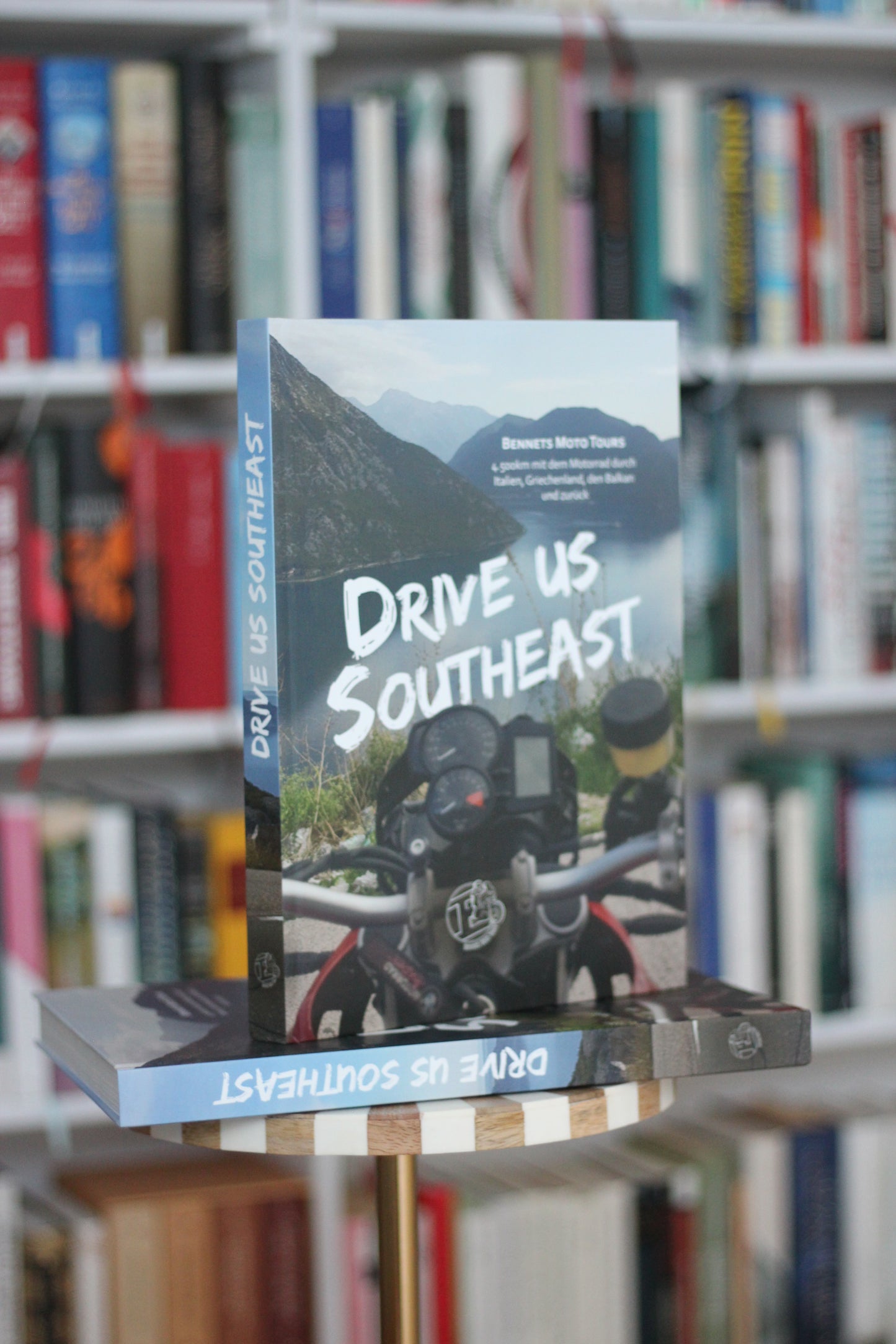 Bildband: Drive us Southeast. Mit dem Motorrad nach Griechenland, Albanien, Montenegro und Kroatien.