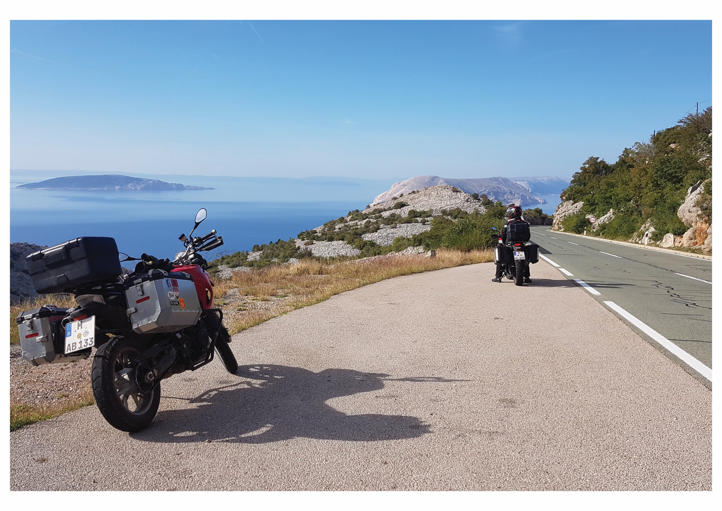 Bildband: Drive us Southeast. Mit dem Motorrad nach Griechenland, Albanien, Montenegro und Kroatien.